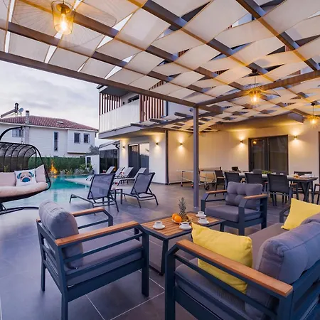Gezer Luxury Private Pool فتحية