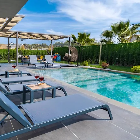 فيلة Gezer Luxury Private Pool *