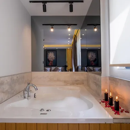 Gezer Luxury Private Pool فيلة فتحية